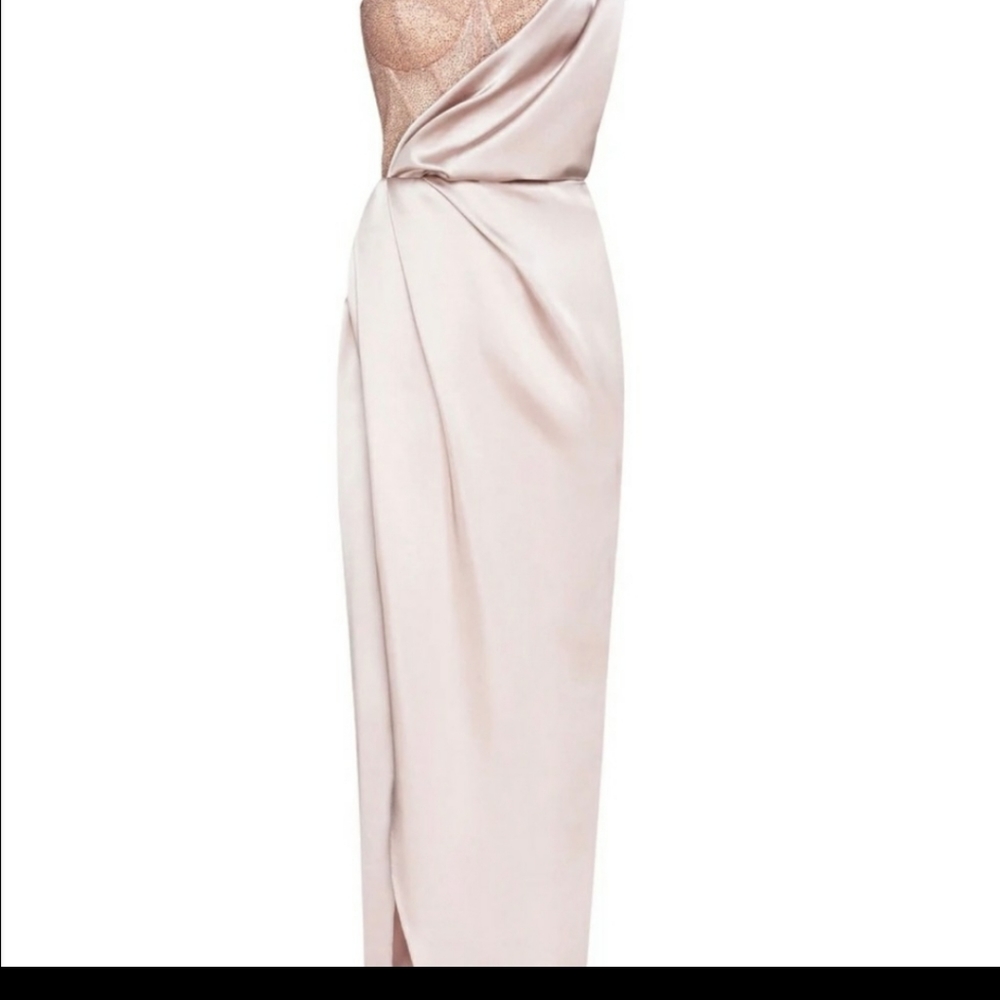 ISO Milla dusty rose dress in S